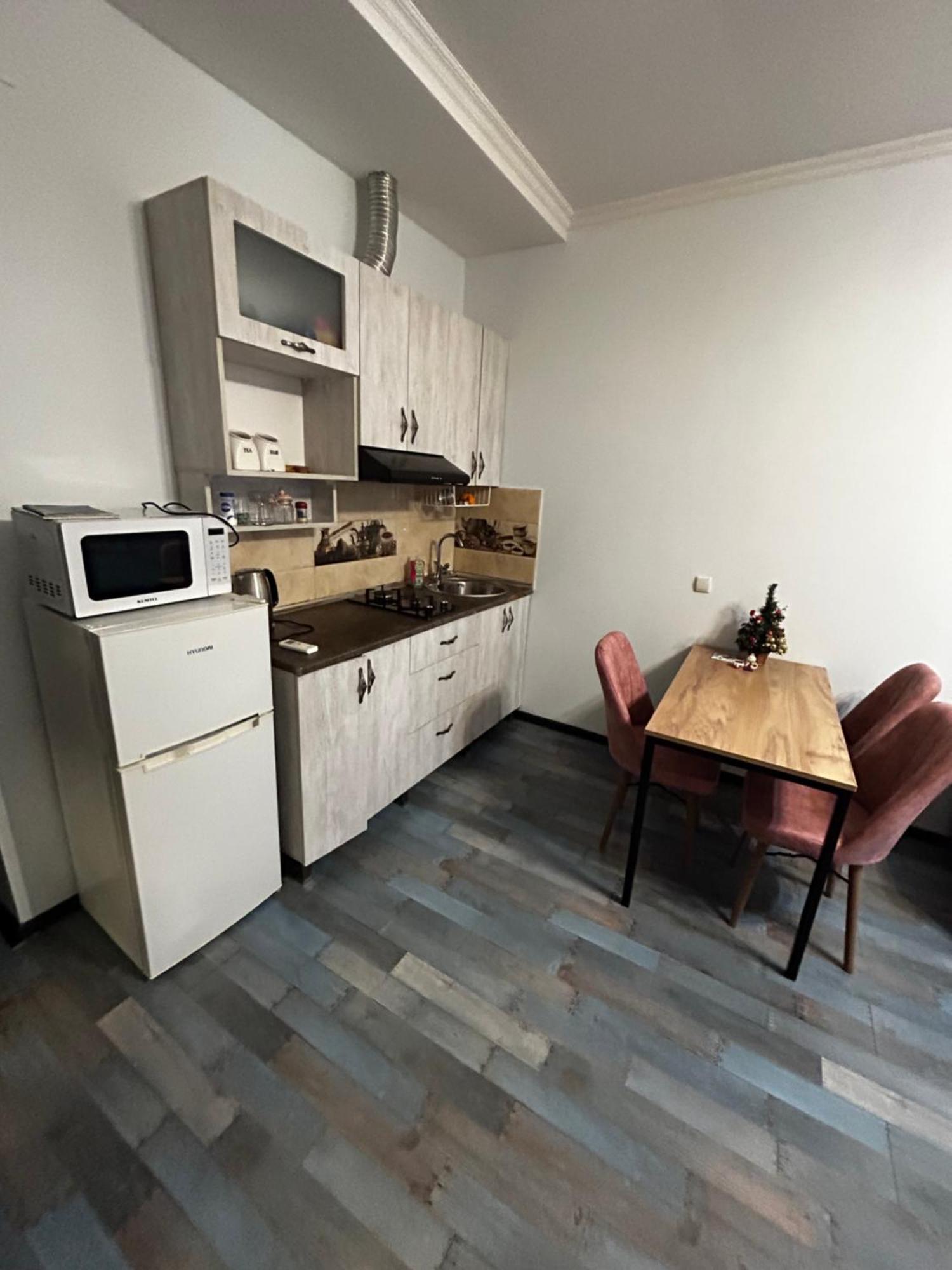 Мой Дом Apartment Batumi Exterior photo
