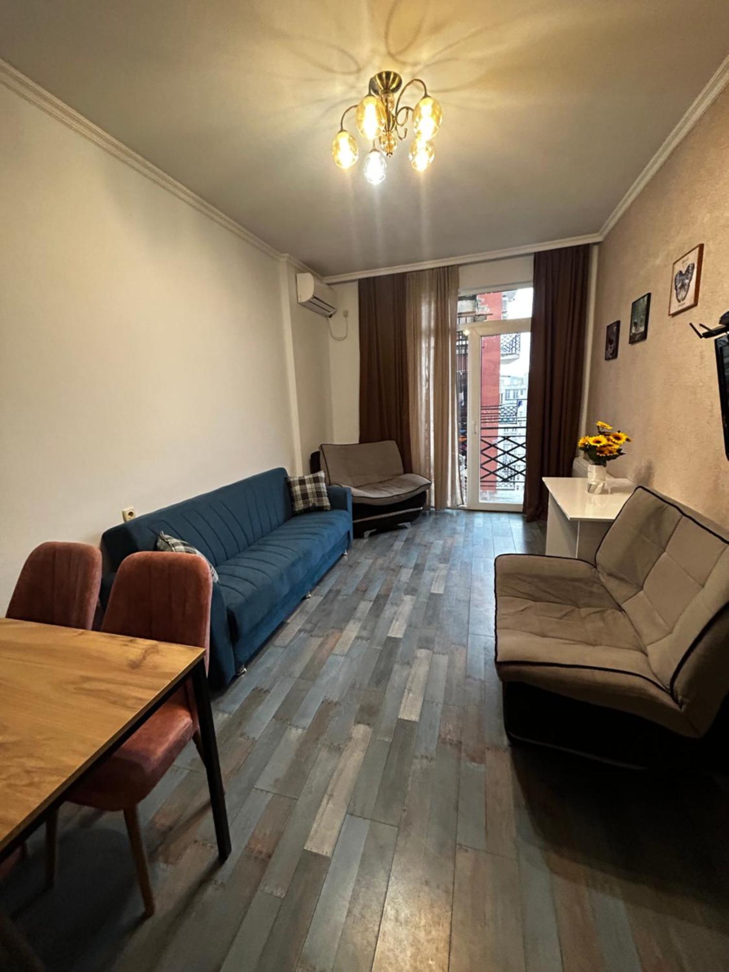 Мой Дом Apartment Batumi Exterior photo