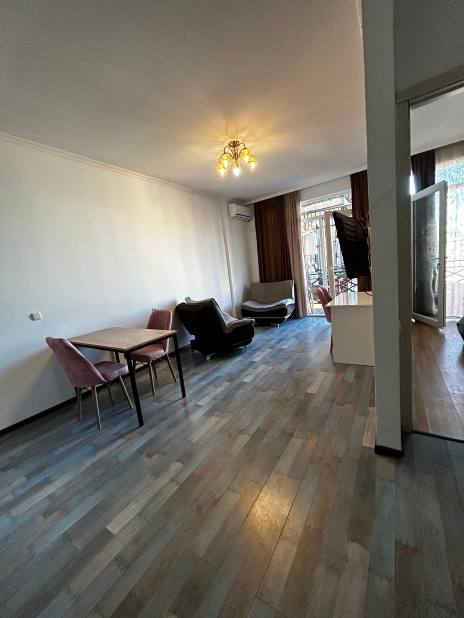 Мой Дом Apartment Batumi Exterior photo